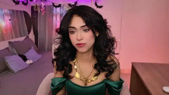 Snapshot of YourKatt chatting on October 7, 2:16 am YourKatt online show from October 7, 2:16 am