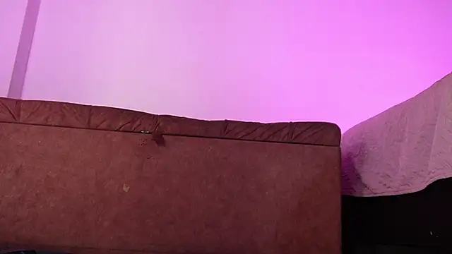 emyli sw  online show from September 11, 3:29 am