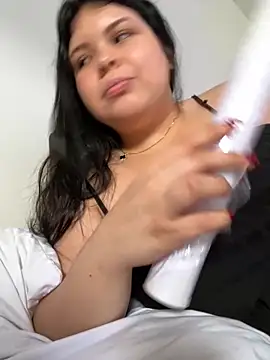 Snapshot of AshlyRouse chatting on September 28, 4:45 pm AshlyRouse online show from September 28, 4:45 pm