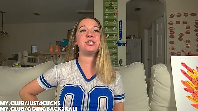 boomboomr00m online show from November 18, 2:45 am