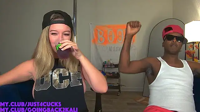 boomboomr00m online show from October 16, 2:03 am