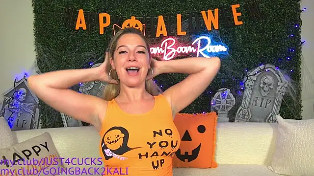 boomboomr00m online show from October 1, 1:10 am