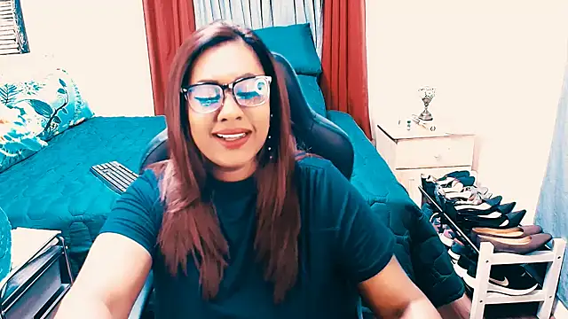 Indianlust69 online show from April 2, 7:00 pm