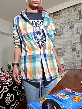 Snapshot of hotSANDRA_STARR chatting on October 8, 6:12 pm hotSANDRA STARR online show from October 8, 6:12 pm