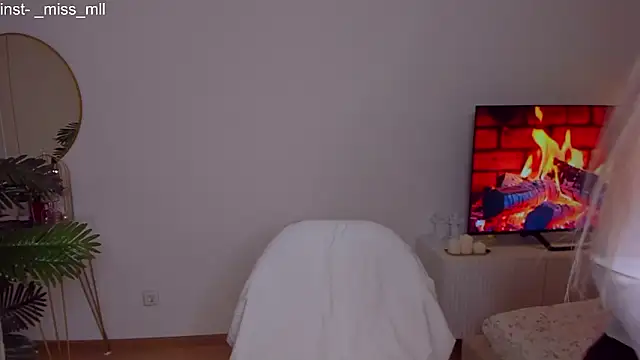 MaaryM online show from March 4, 6:14 pm