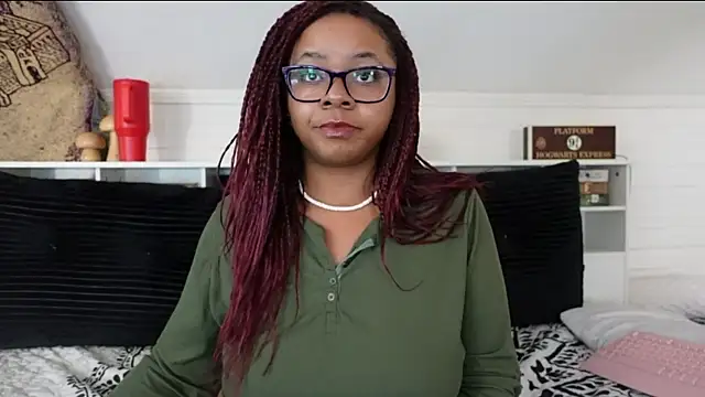 -khayaparker online show from January 17, 5:09 pm