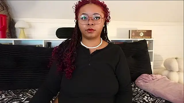 -khayaparker online show from March 12, 4:20 pm