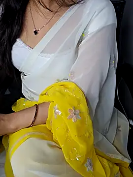 aliyaah singh online show from November 12, 5:55 pm