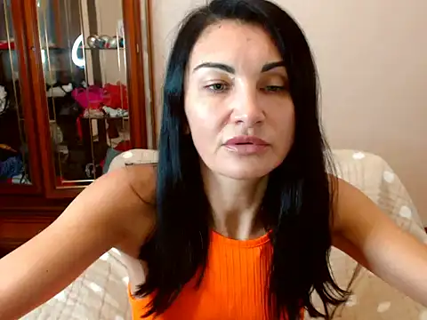Snapshot of Karina8571 chatting on October 4, 9:15 am Karina8571 online show from October 4, 9:15 am