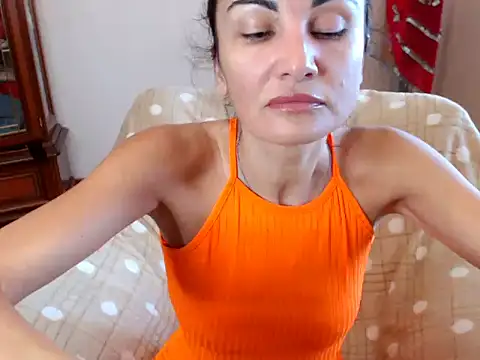 Snapshot of Karina8571 chatting on October 5, 10:20 am Karina8571 online show from October 5, 10:20 am