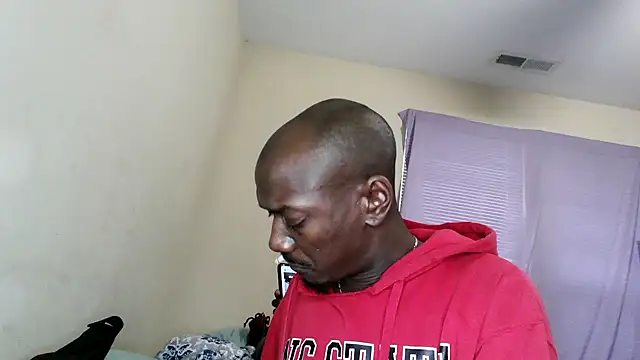 RinsingWood84 online show from March 12, 6:10 pm