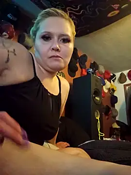 Mostlikely2suckseed88 online show from April 9, 7:30 pm