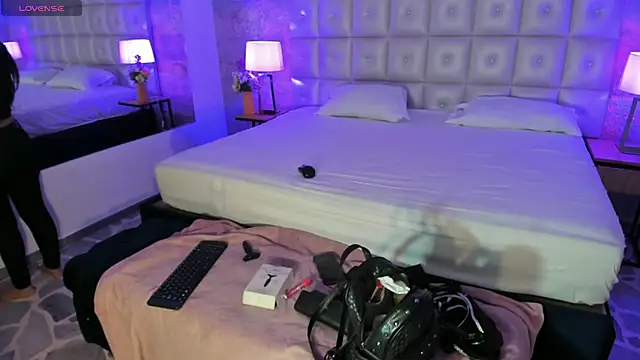 Maddysex  online show from February 20, 11:45 am