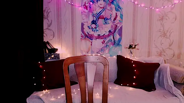 xxxcharismaaa online show from April 5, 12:42 am