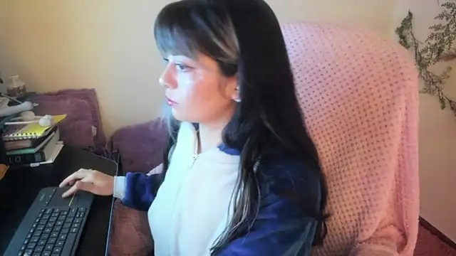 Snapshot of Sammysammy_ chatting on October 3, 3:00 am Sammysammy online show from October 3, 3:00 am