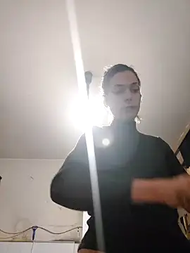 JoleNe2702 online show from April 4, 6:07 pm