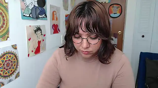 soynanabela28 online show from January 8, 7:07 pm