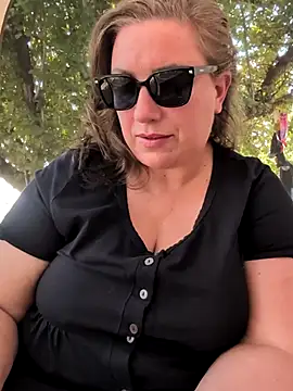 Canadian BBW online show from July 22, 10:22 pm