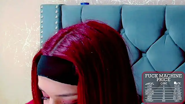 Imannejulienne online show from December 18, 2:05 am