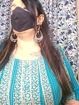 cute-tanvi online show from April 14, 12:43 am