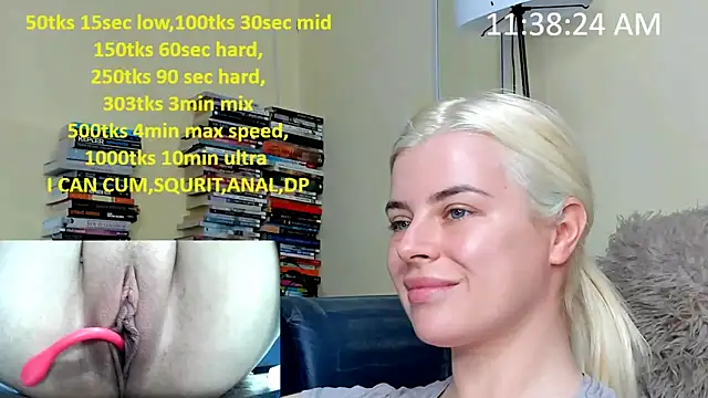 queenofthenighttt online show from March 15, 10:39 am