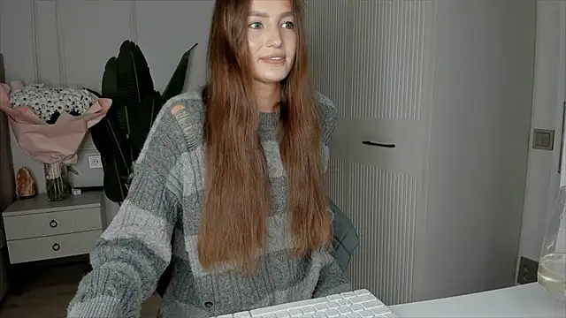 xx leila online show from November 12, 10:57 am