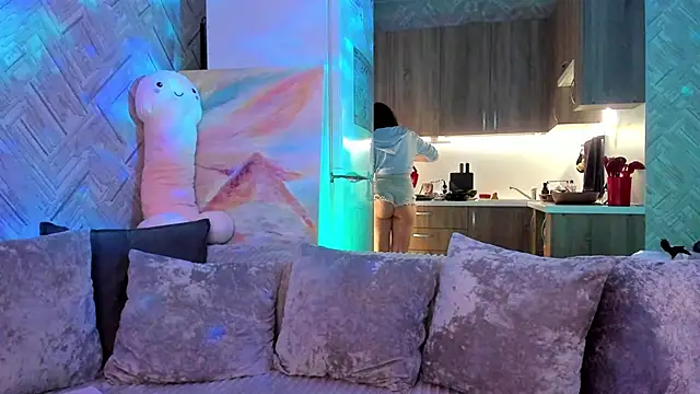 EvaBarsa  online show from April 9, 2:36 am