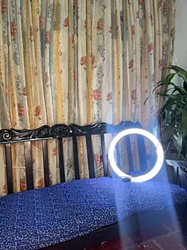 uma patna000 online show from April 7, 6:48 am