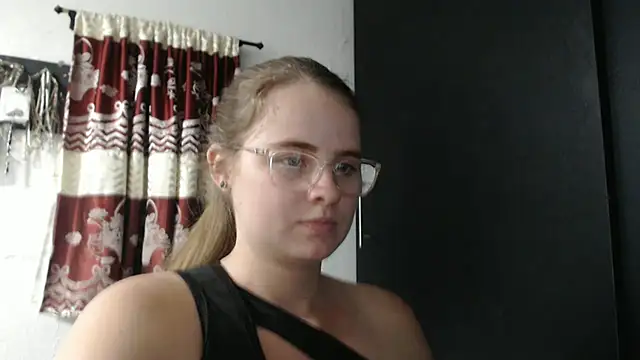 HellenMiyer1111 online show from September 22, 7:34 pm