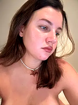 likaxxx online show from October 18, 5:37 pm