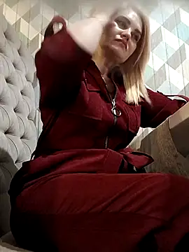 JennyOMay online show from January 8, 5:11 am