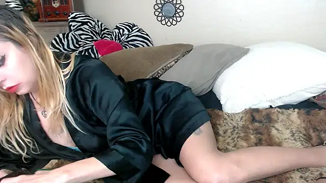 Lourdesnoirxh online show from February 12, 2:35 am