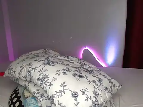 Naughtymis online show from September 30, 11:09 pm