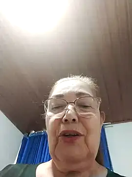 Vicky Rosse online show from November 5, 7:19 pm