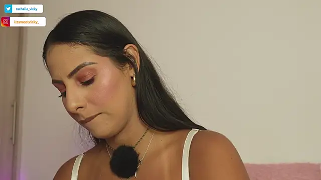 vicky rachell online show from April 9, 3:39 pm