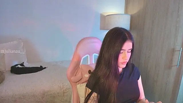 iriswest  online show from November 12, 12:08 am