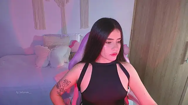 iriswest  online show from May 4, 1:31 am