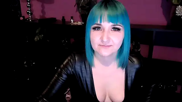 beauty-of-pain online show from April 11, 4:10 pm