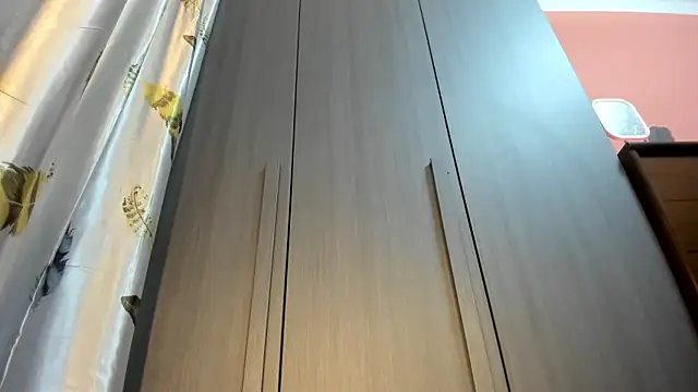 wanderlustxxx  online show from November 25, 4:53 pm