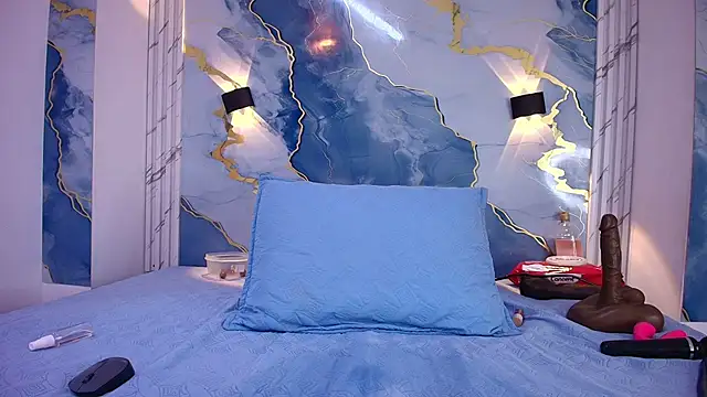 lorrayne  online show from September 23, 12:25 pm