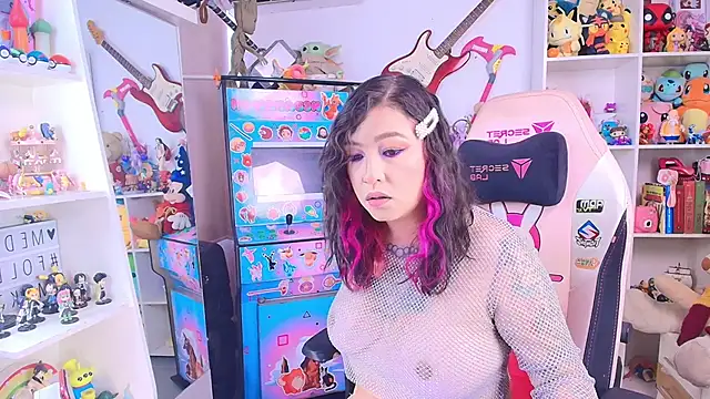 meda kawaii  online show from September 29, 5:40 pm