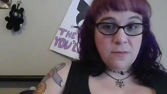 GothyBaby online show from April 19, 12:32 am