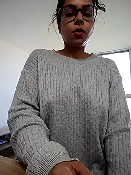 Snapshot of Ivanna2 chatting on October 9, 2:32 pm Ivanna2 online show from October 9, 2:32 pm