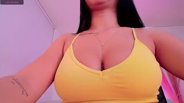 VictoriaLeia online show from October 23, 2:39 am