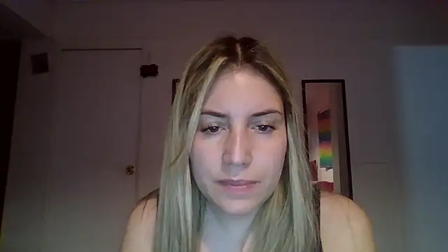 Snapshot of alaanna_new chatting on October 21, 10:58 pm alaanna new online show from October 21, 10:58 pm