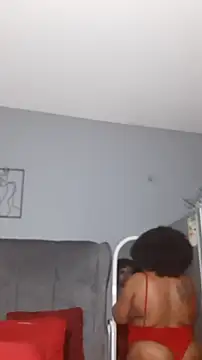 PearlSexxy69 online show from February 10, 4:15 am