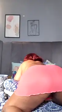 PearlSexxy69 online show from April 4, 1:43 pm