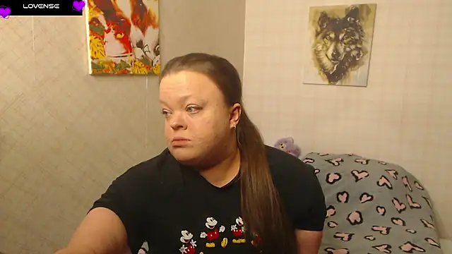 Janiffer MiMi online show from November 8, 5:07 pm