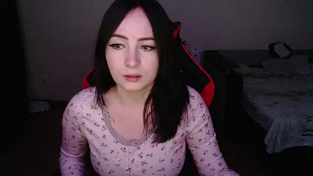 Laralianna online show from November 2, 6:11 pm