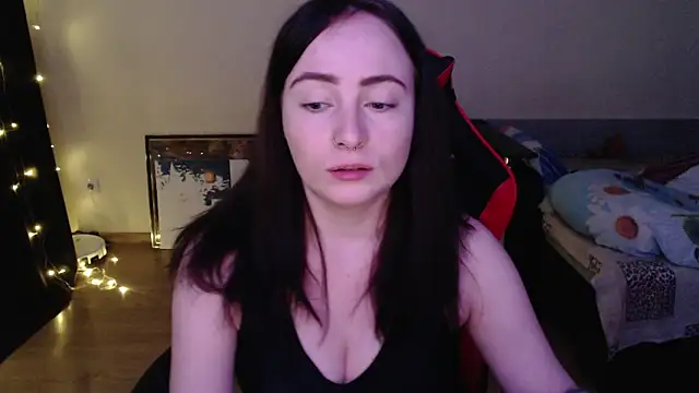 Laralianna online show from January 11, 3:55 am